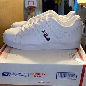 FILA Boca On The 8 Triple White Navy Red Logo New
